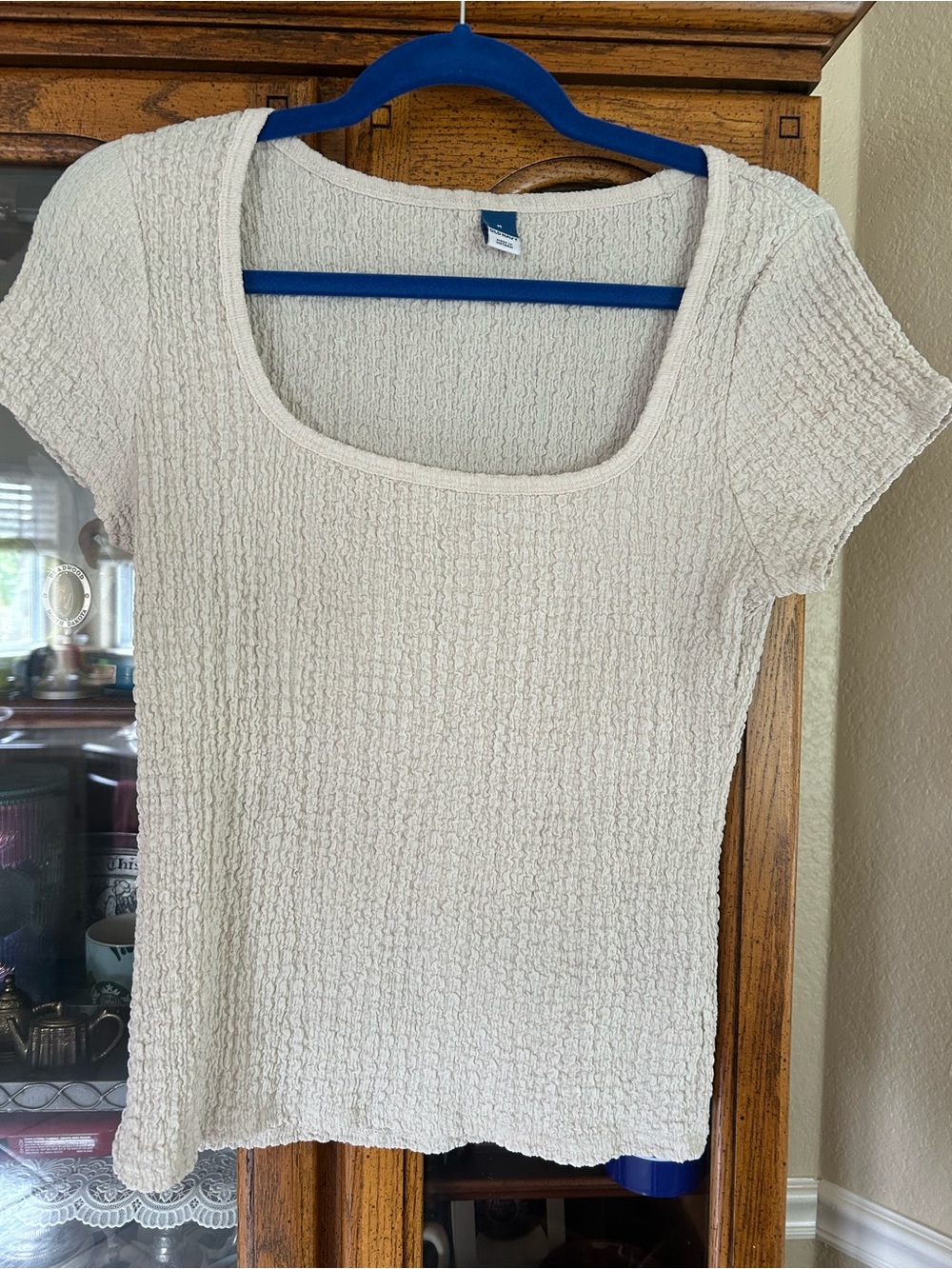 Women's Cream Textured Scoop Neck Top